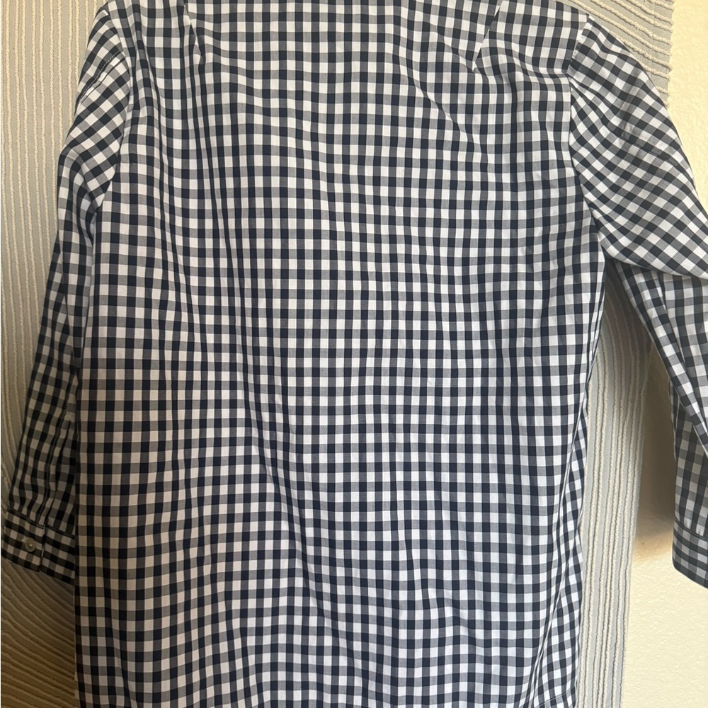 Hinson WU blouse
. - Picture 6 of 6